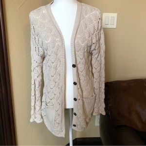 Jessica Simpson sweater